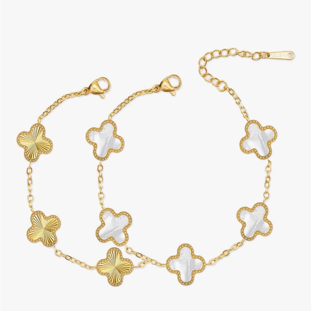 Elegant Gold And White Clover Bracelet